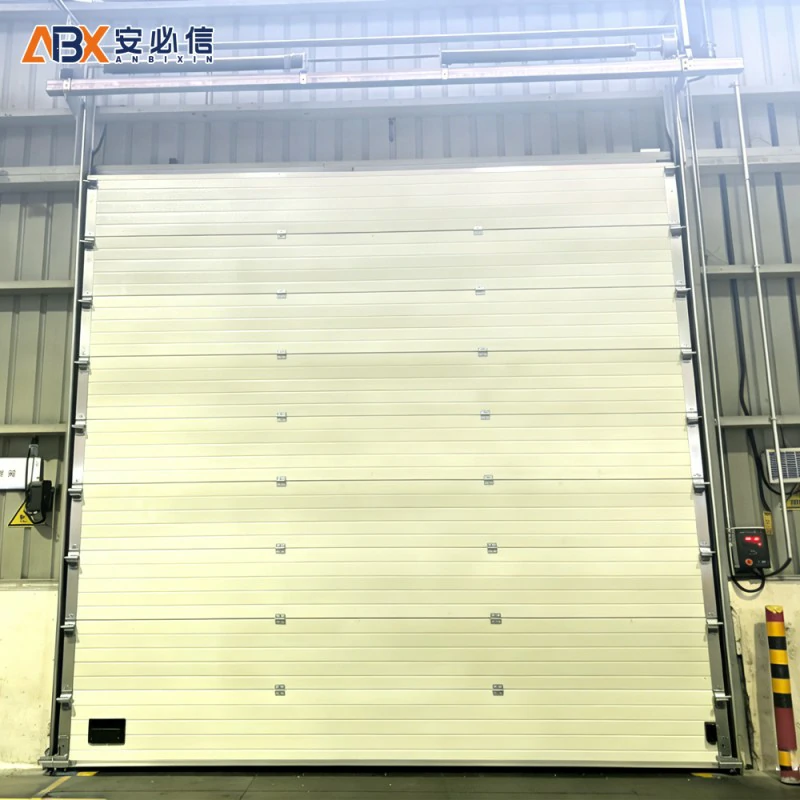 深圳保温提升门